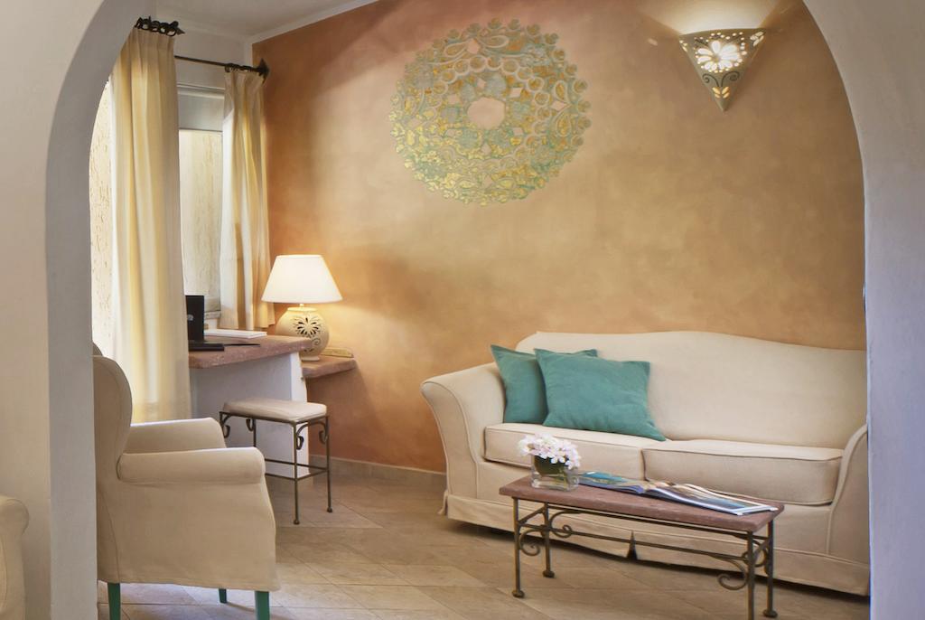 Hotel Capo D'Orso Thalasso & Spa بالاو الغرفة الصورة