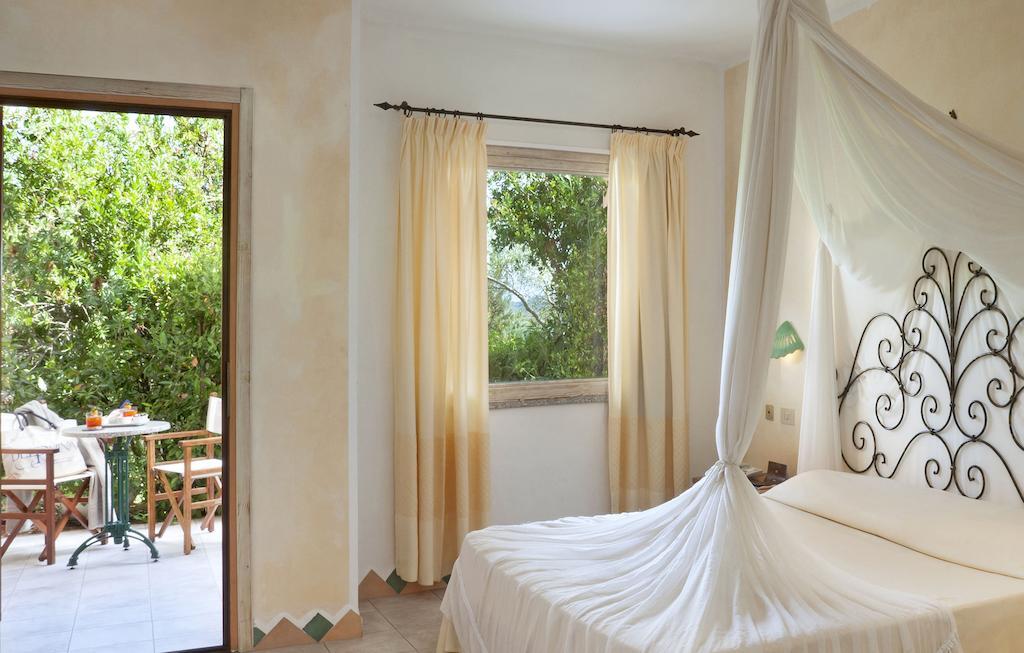 Hotel Capo D'Orso Thalasso & Spa بالاو الغرفة الصورة