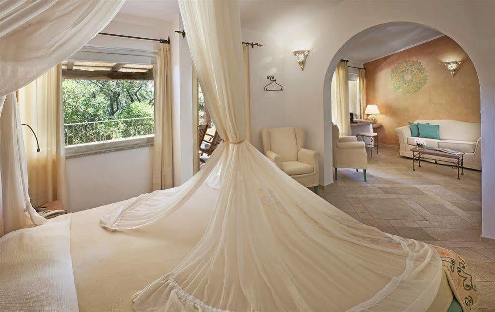Hotel Capo D'Orso Thalasso & Spa بالاو المظهر الخارجي الصورة
